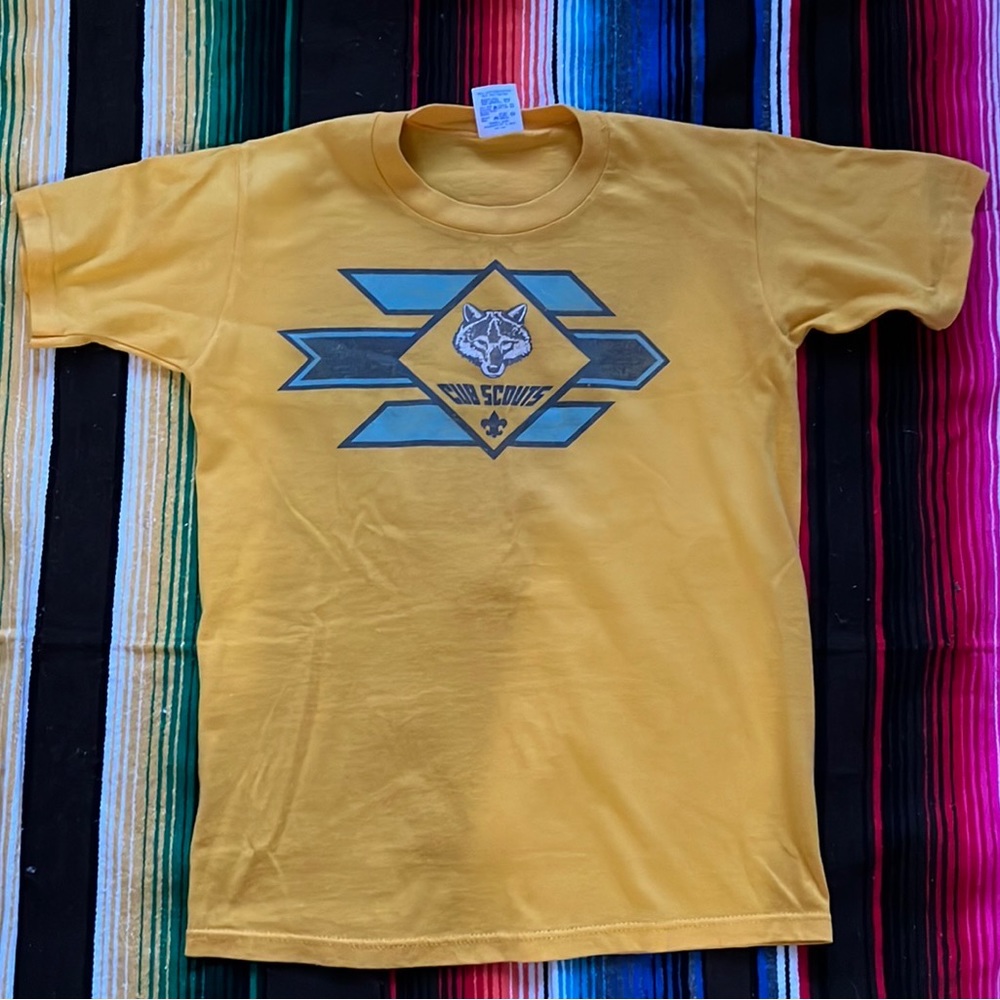 Vintage Thin Faded Cub Scouts T-shirt